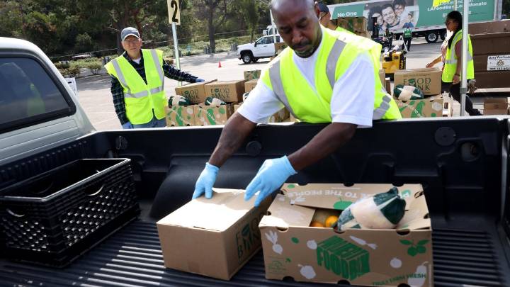 What is GivingTuesday? How to donate to charities