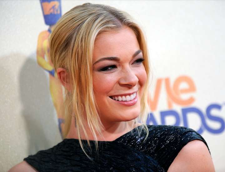 Country icon reveals heartbreaking loss: ‘The strongest woman I’ve ever known’