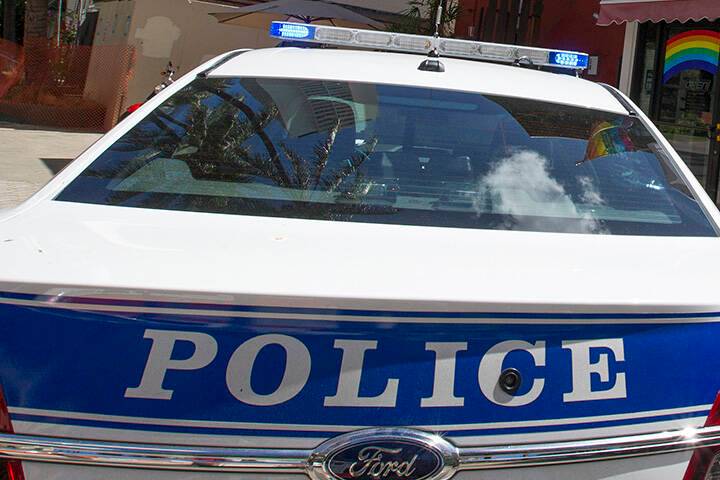 HPD: Two males on moped rip gold chain from man in Waipahu