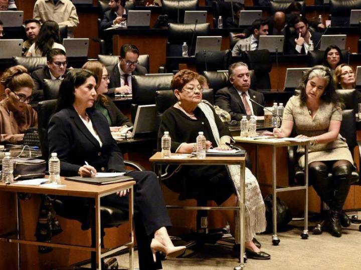 Comparecen en el Senado las tres candidatas a ocupar la FGR