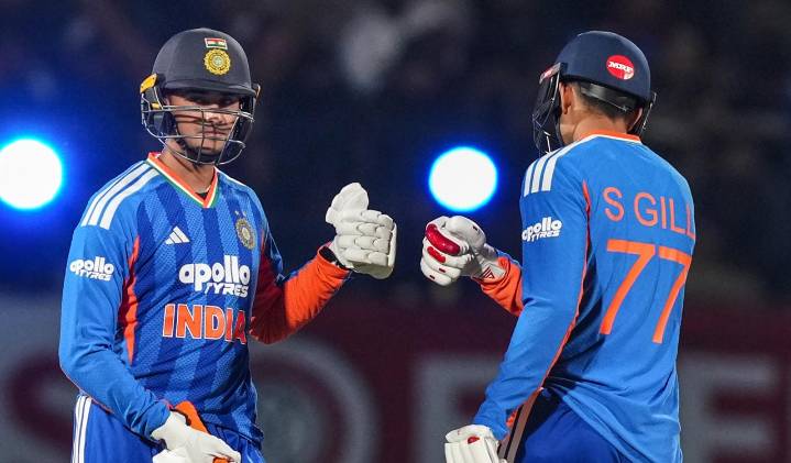 India beat South Africa by seven wickets after pacers shine in Dharamsala