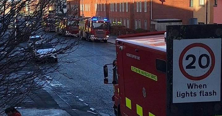 Hazmat teams rush to Glasgow street after lithium battery 'overheats'