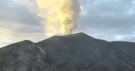 Volcán Puracé continúa en alerta naranja luego de presentar señales sísmicas en el cráter