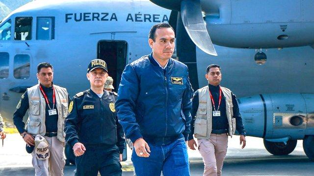 Jerí pide permiso para viajar a Ecuador mientras la criminalidad se dispara en el país