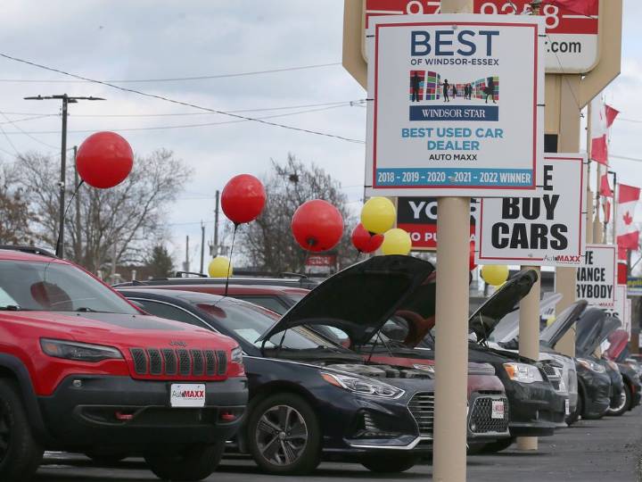 Auto loan defaults continue to rise