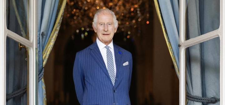 Rey Carlos III confirma que su tratamiento contra el cáncer podrá reducirse en 2026