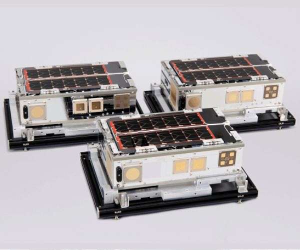 ArkEdge boosts 6U micro-satellite fleet with three