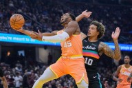 Donovan Mitchell anota 28 puntos y Cavaliers vencen 130-117 a Spurs – Chicago Tribune