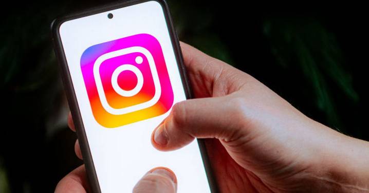 Instagram is down for hundreds of users in major worldwide blackout
