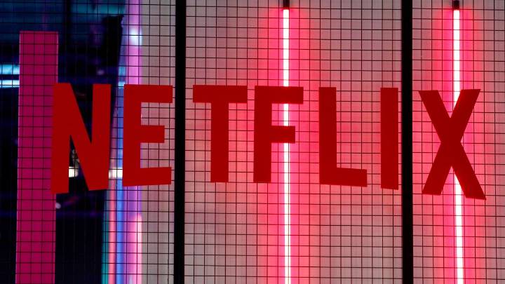 Netflix to acquire Warner Bros. studio and streaming business for $72 billion