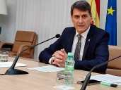 El delegado del Gobierno en  Andalucía  pide «máxima prudencia» en el caso de las dos menores de Jaén e incide en que no hay terceras personas