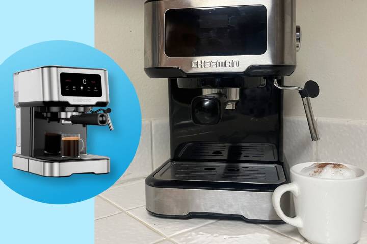 This Café-Quality Espresso Maker Is on Sale at Amazon