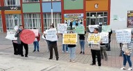 Padres protestan en el colegio Alfonso Ugarte, en San Isidro