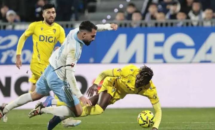 El Real Zaragoza sigue en el pozo y su principal problema no tiene solución jornada tras jornada