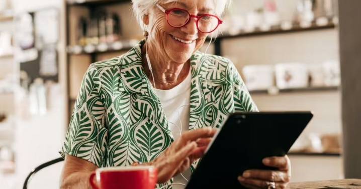 State pensioners waking up to December bonus payments