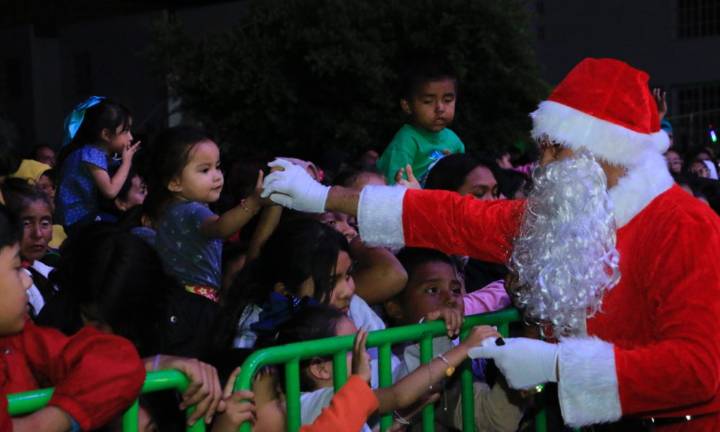 Comienzan festividades decembrinas en Villa de Pozos