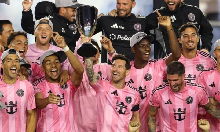 Cumbia, reggaetón, asado y olas de rosa y azul dominan la previa de la final de la MLS