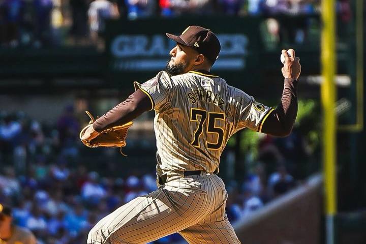 Robert Suárez firma contrato multimillonario con Atlanta, pero no será cerrador