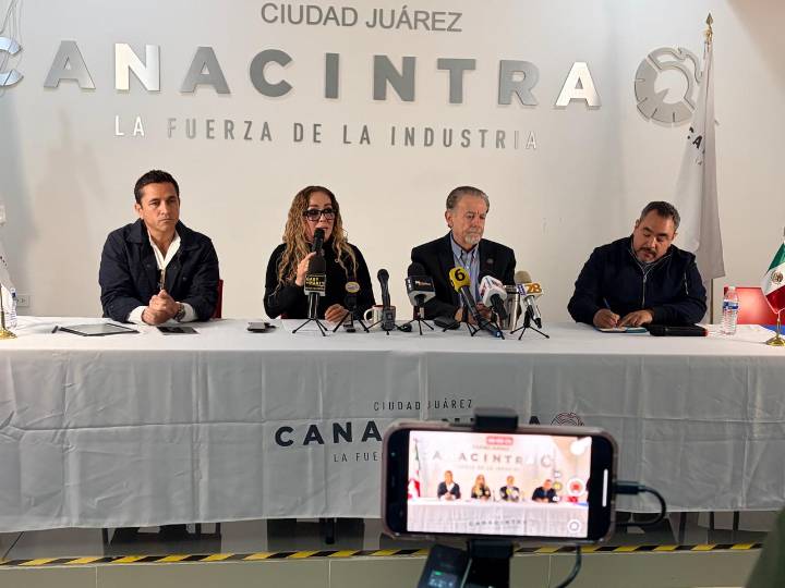 Bloqueos de puentes causan afectaciones por 2 mmd a industria local: transportistas