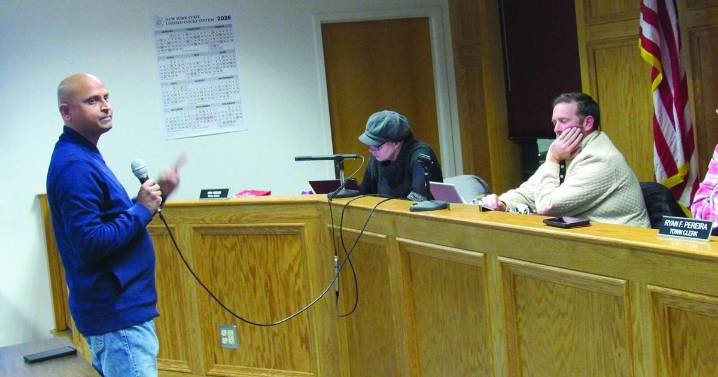 Applicants clarify parts of business plan for research center