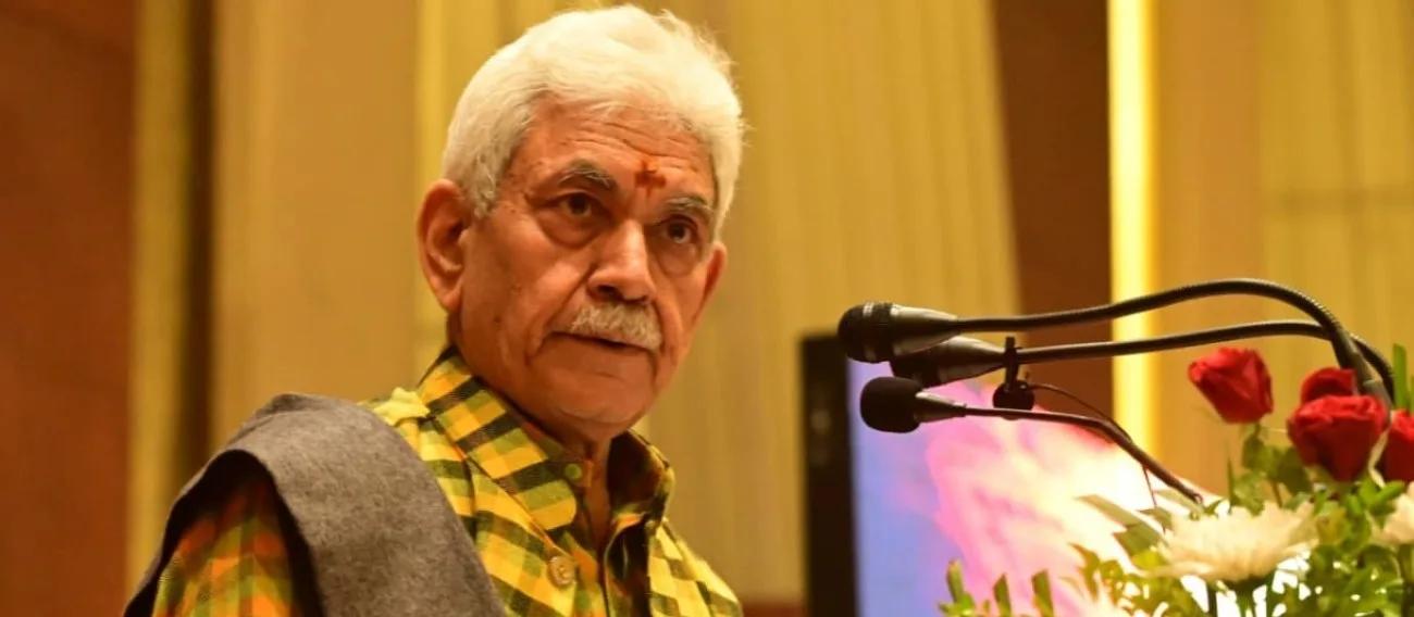 LG Sinha attends Kailakh Sanskrit Ratna Award