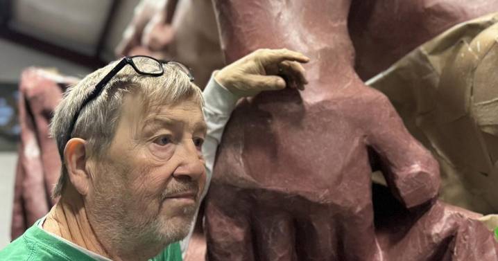 Charge dropped against new Carnival parade founder, as judge finds ‘no probable cause’