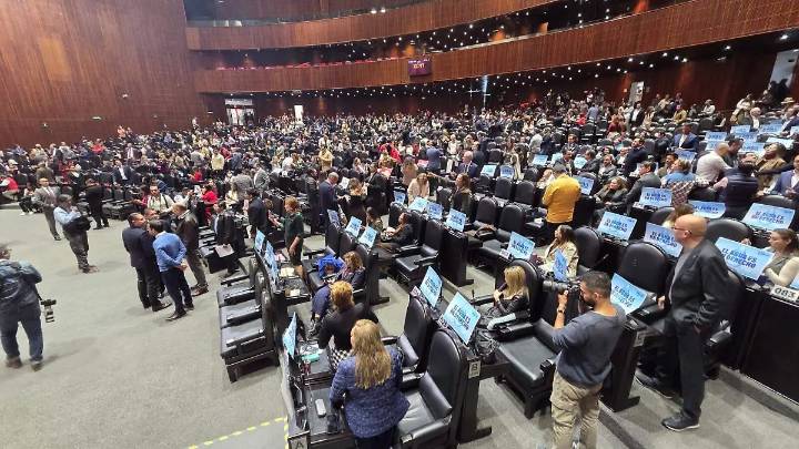 Cámara de diputados adelanta discusión de Ley de Aguas y aplaza prohibición de vapeadores