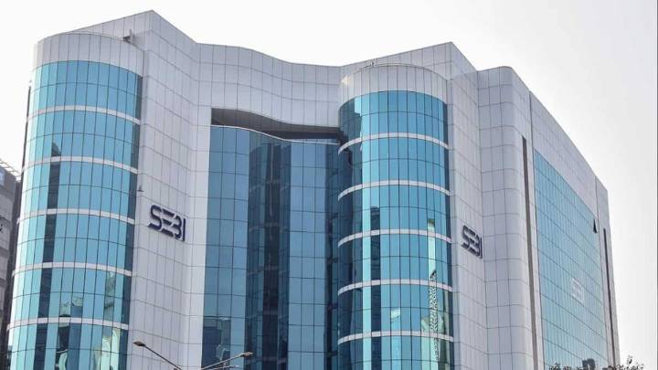 SEBI cracks down on Avadhut Sathe Trading Academy