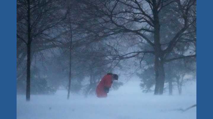 Winter storms bring snow, freezing rain and cold as Thanksgiving travelers journey home