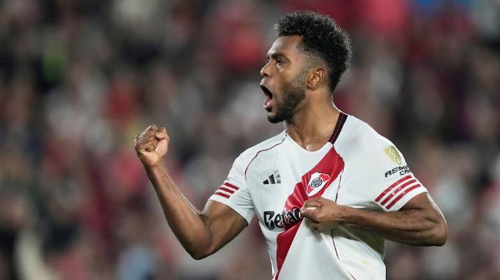 Un histórico de Boca reveló que habló con Riquelme sobre Borja y comparó al colombiano con Batistuta