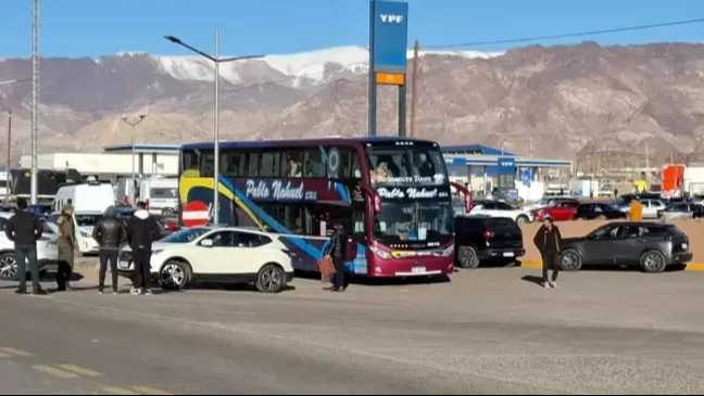 Más sanjuaninos viajan a Chile para comprar ropa, tecnología y Navidad