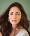 Yami Gautam calls out paid film promotions in Bollywood, Hrithik Roshan supports her