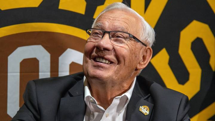 Bucyk enjoying Bruins’ success on 70th anniversary of 1st NHL goal