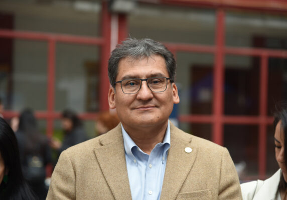 Gremios de la Umag exigen la renuncia del rector