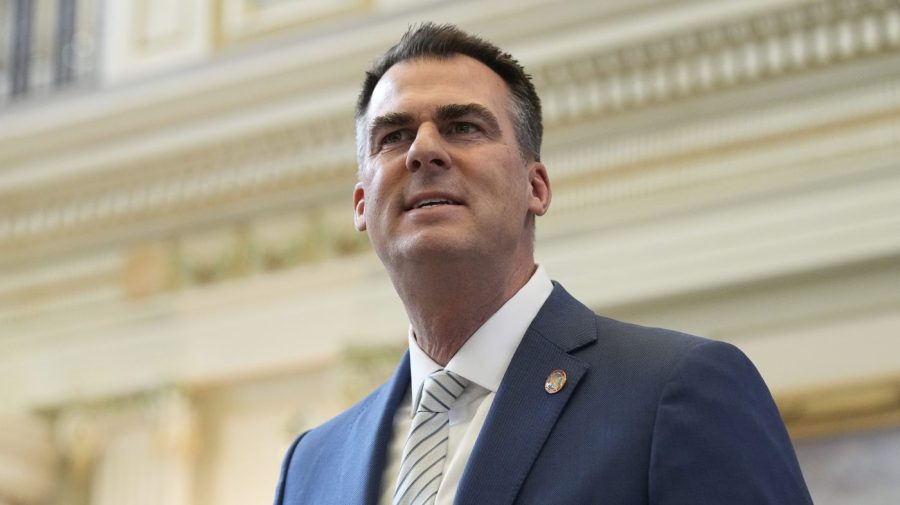 Oklahoma Gov. Stitt criticizes Trump for shutting down wind energy projects
