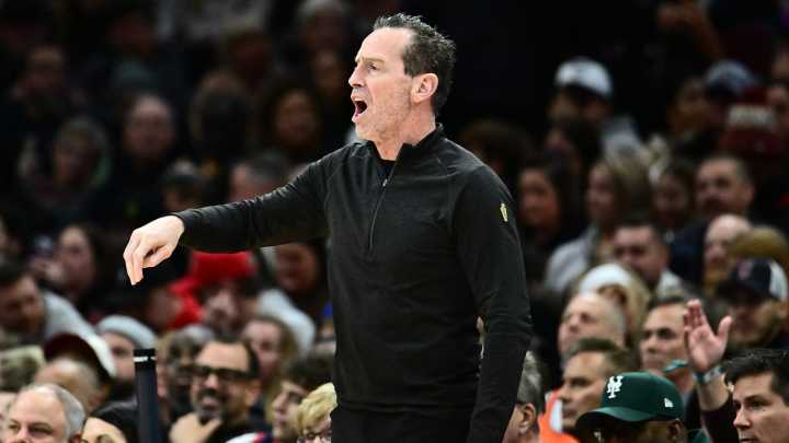 Here's the key thing Kenny Atkinson learned from GSW coach Steve Kerr