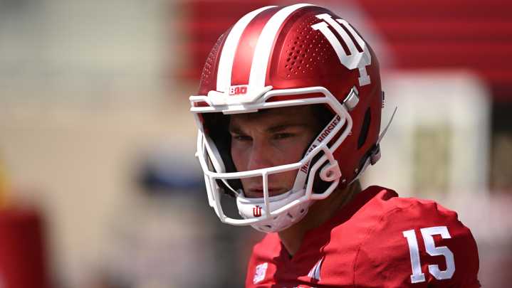 Big Ten Star Could Finally Break the New York Jets’ Quarterback Curse