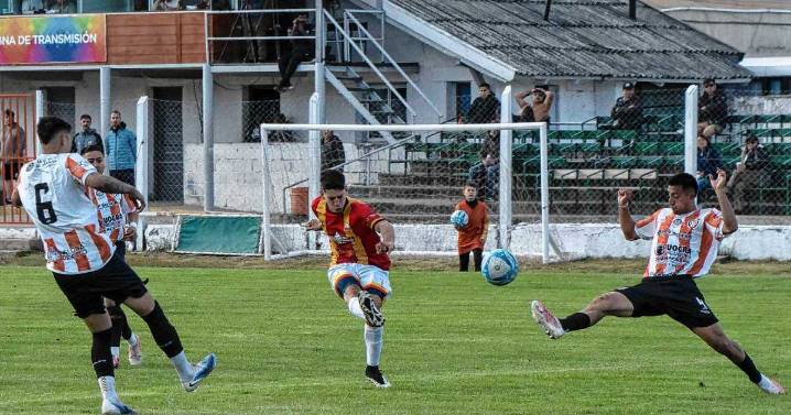 Regional Amateur: se confirmaron los horarios y árbitros para los partidos de vuelta