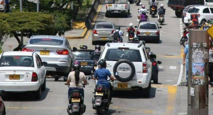 Inició el nuevo pico y placa en Armenia de 7 am a 7 pm: estas son las excepciones y las sanciones para quienes incumplan la medida