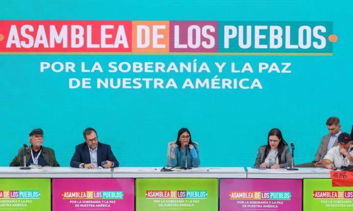 Unión regional: Venezuela convoca a México, Brasil y Colombia