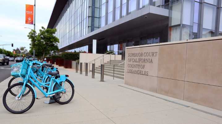 Long Beach parents charged with torturing 14