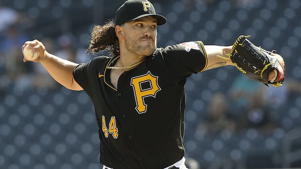 Blue Jays finalize 3-year deal for pitcher Cody Ponce, MVP of Korean league