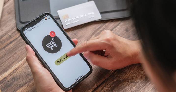 Cyber Monday chaos as Shopify down in major outage with thousands of online stores hit