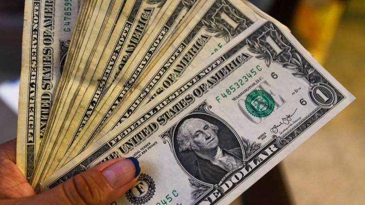 En el envío de remesas desde EU, sin “indicios de lavado de dinero”: Sheinbaum