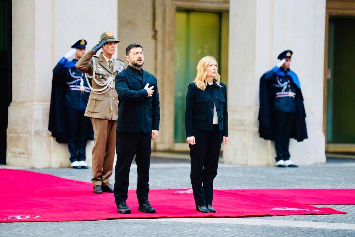 Zelenski está dispuesto a organizar elecciones en plena guerra si EE UU y la Unión Europea garantizan la seguridad