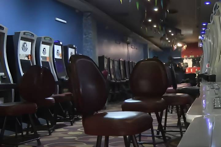 Operativo en Ñuñoa desarticula casino ilegal con más de 80 máquinas y millonaria recaudación: había sido clausurado 18 veces antes