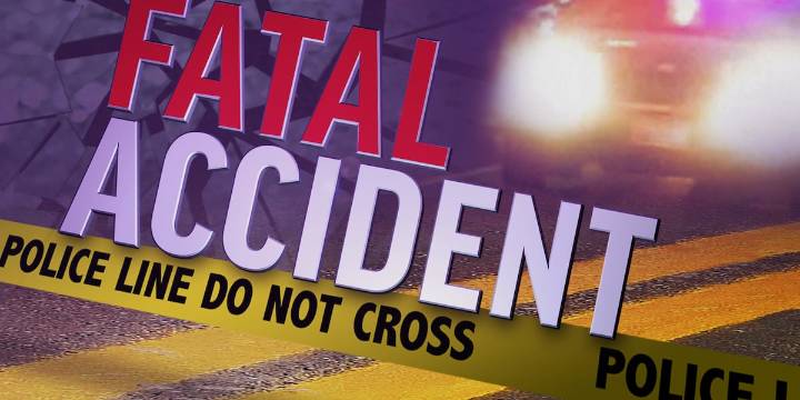 One dead in three-vehicle collision in Jasper County