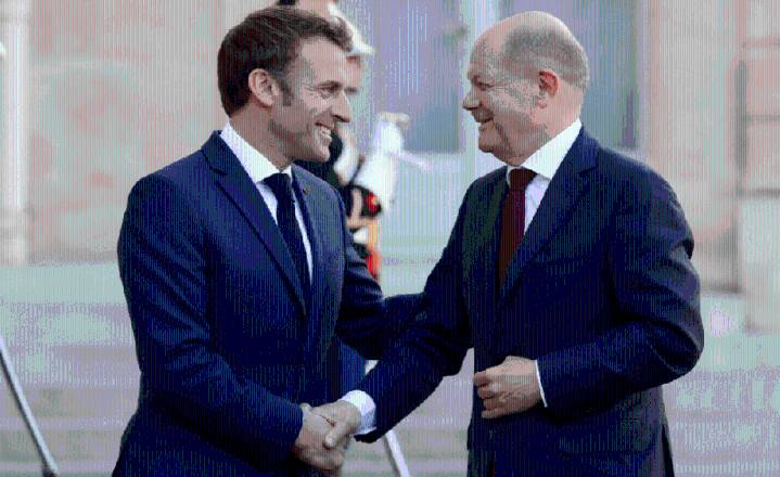 No vayas a Europa. Alemania llama a 700 mil reclutas y Francia proclama «aceptar perder a sus hijos»