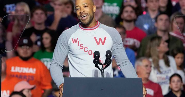 Fmr. Lt. Gov. Mandela Barnes announces campaign for governor