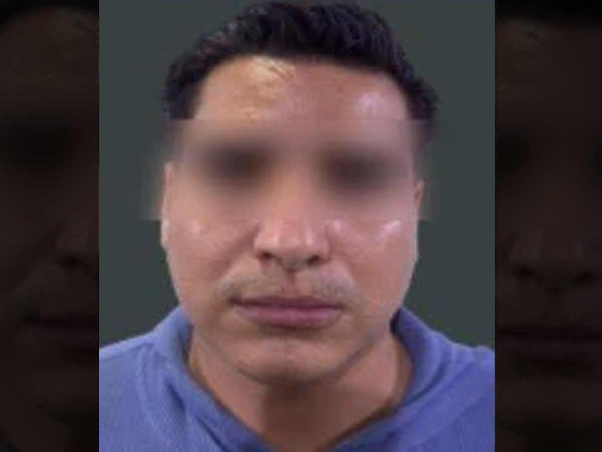 Ofertaba autos falsos, lo vinculan a proceso por fraude en Querétaro